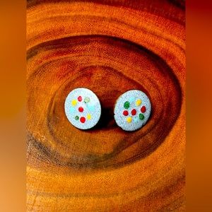 VINTAGE 60’s porcelain earrings.